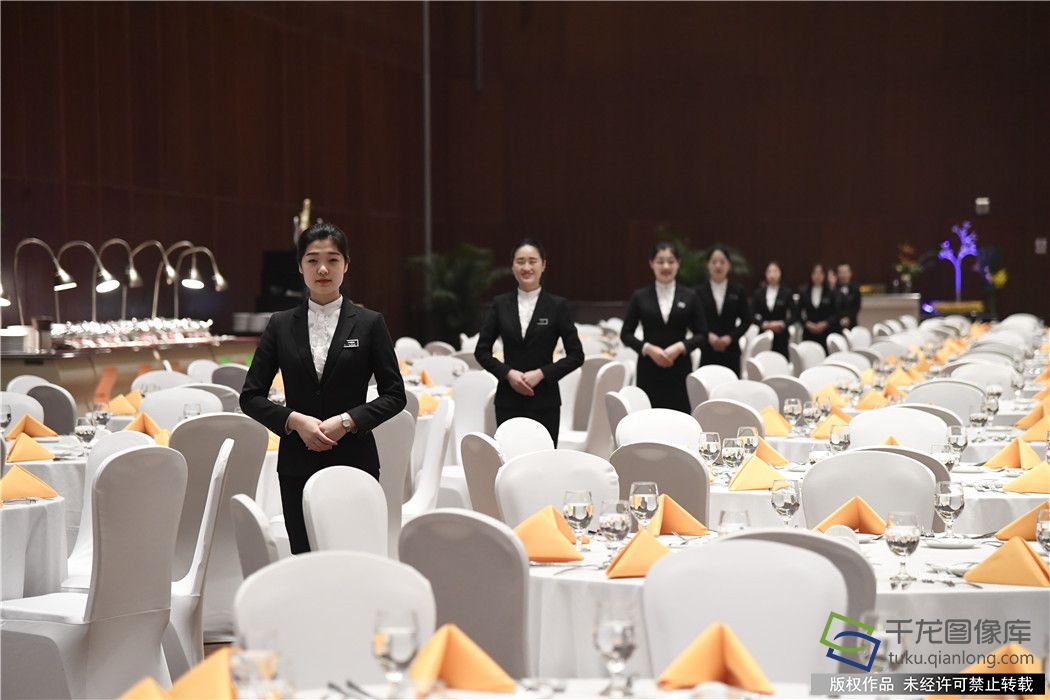點靚“北京服務” | 國家會議中心 “空杯心態”21天內服務保障三場主場外交活動 餐飲服務